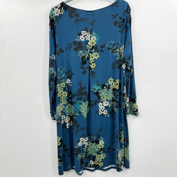 J. Jill Wearever Collection Floral Shift Dress Sz M Blue Rayon Stretch Casual - Picture 2 of 10